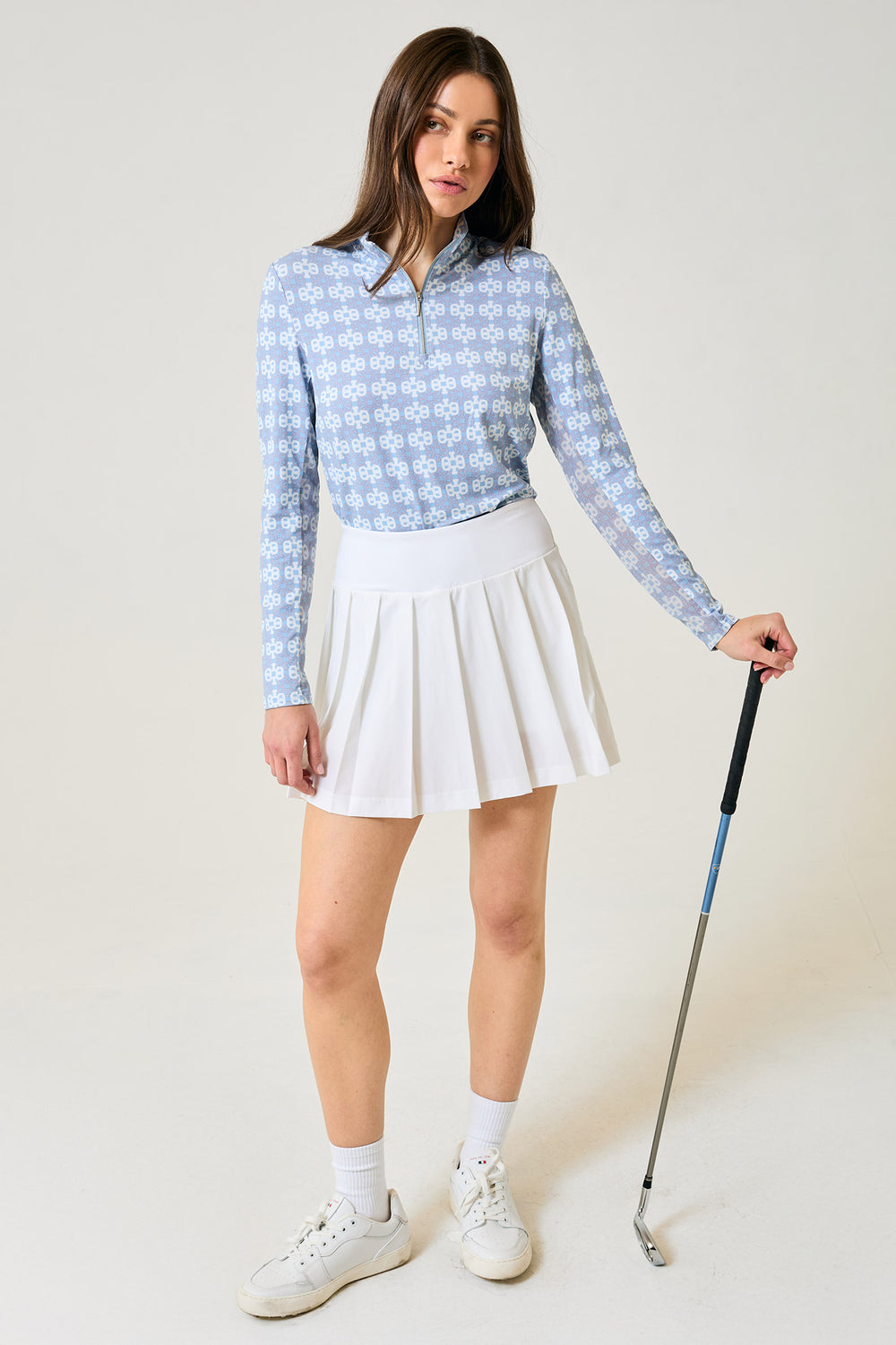 Effortless Performance. Elevated Design. Made for Women. GGblue Effortless Performance. Elevated Design. Made for Women. GGblue